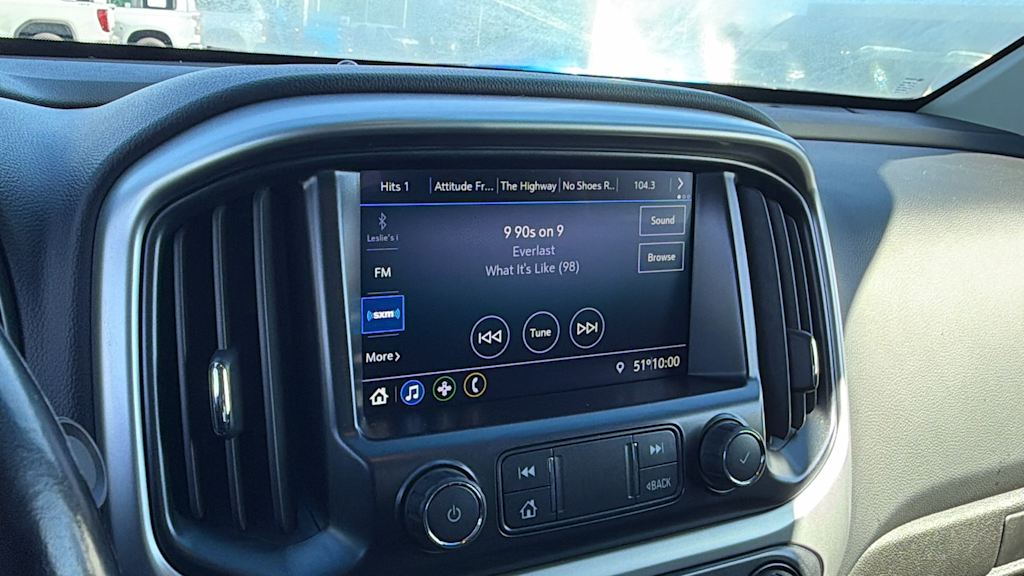 Thumbnail: 2021 Chevrolet Colorado - 21