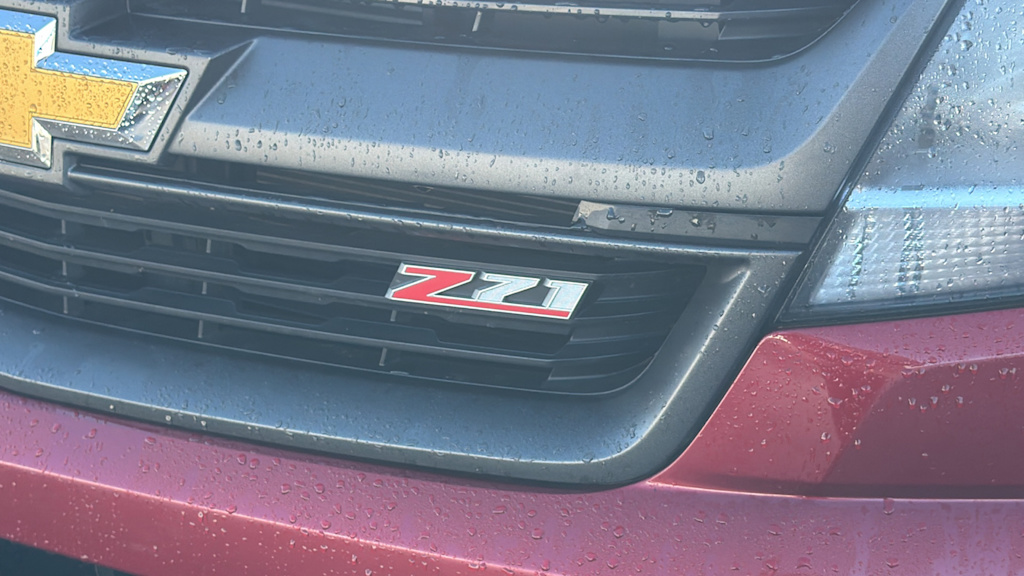 Thumbnail: 2019 Chevrolet Colorado - 6