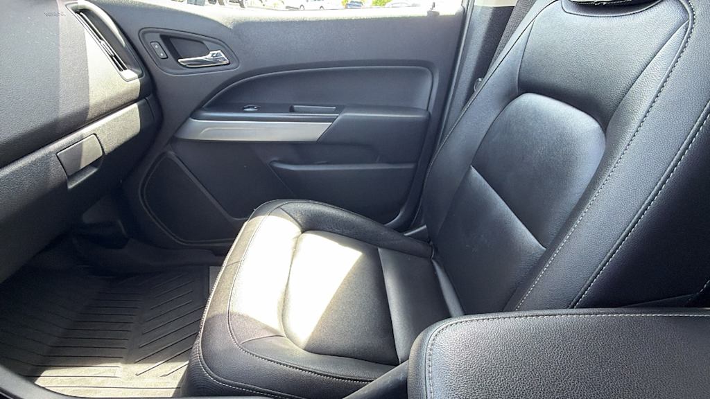 Thumbnail: 2017 Chevrolet Colorado - 11