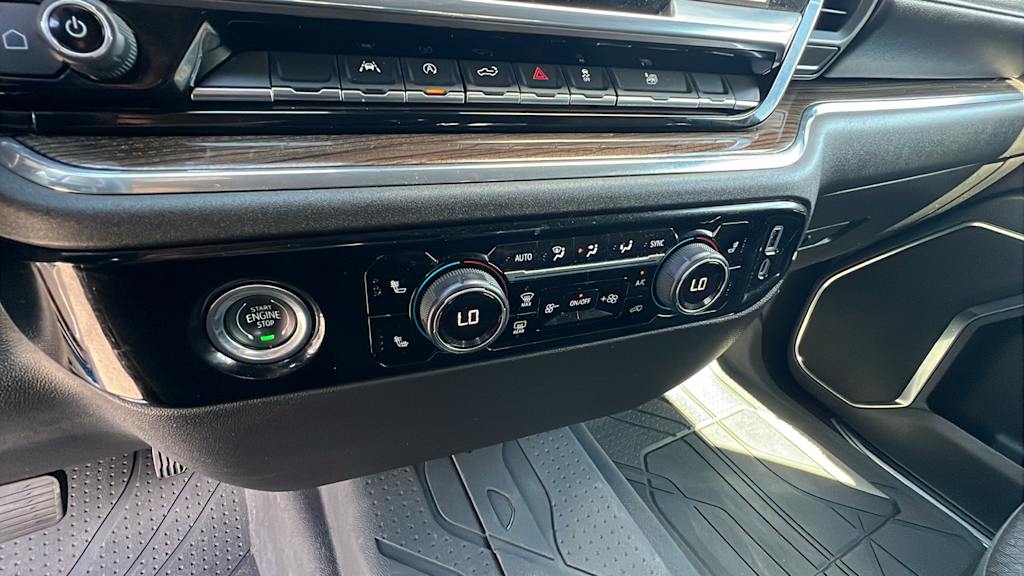 Thumbnail: 2024 Chevrolet Silverado 1500 - 22