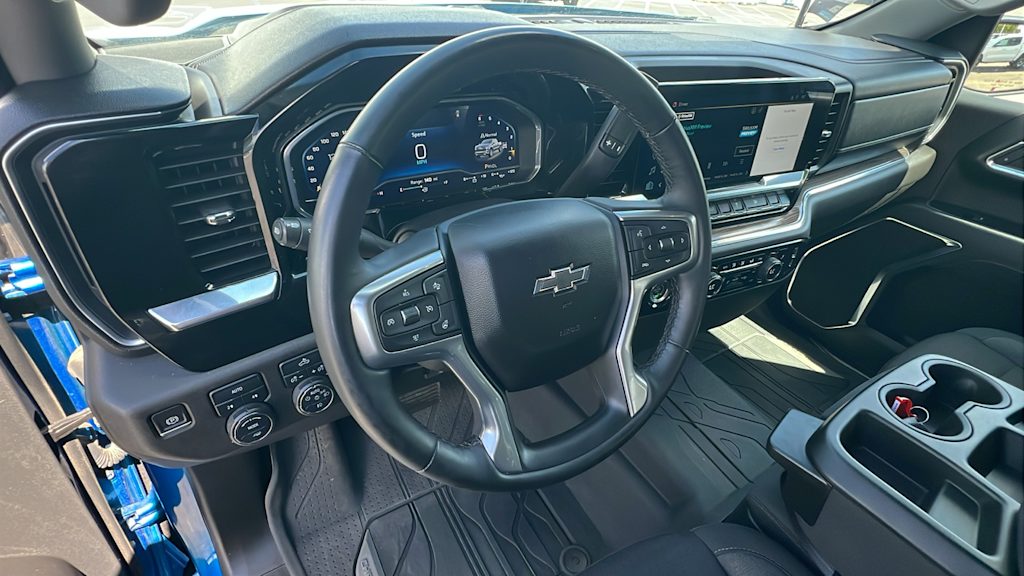 Thumbnail: 2024 Chevrolet Silverado 1500 - 2