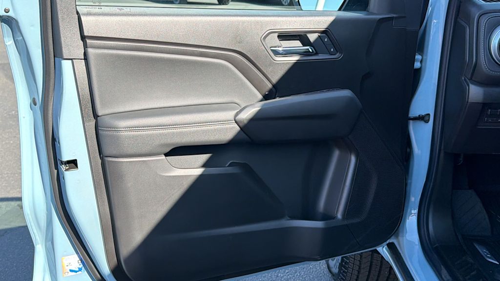 Thumbnail: 2026 Chevrolet Colorado - 27