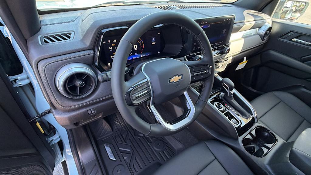 Thumbnail: 2026 Chevrolet Colorado - 2