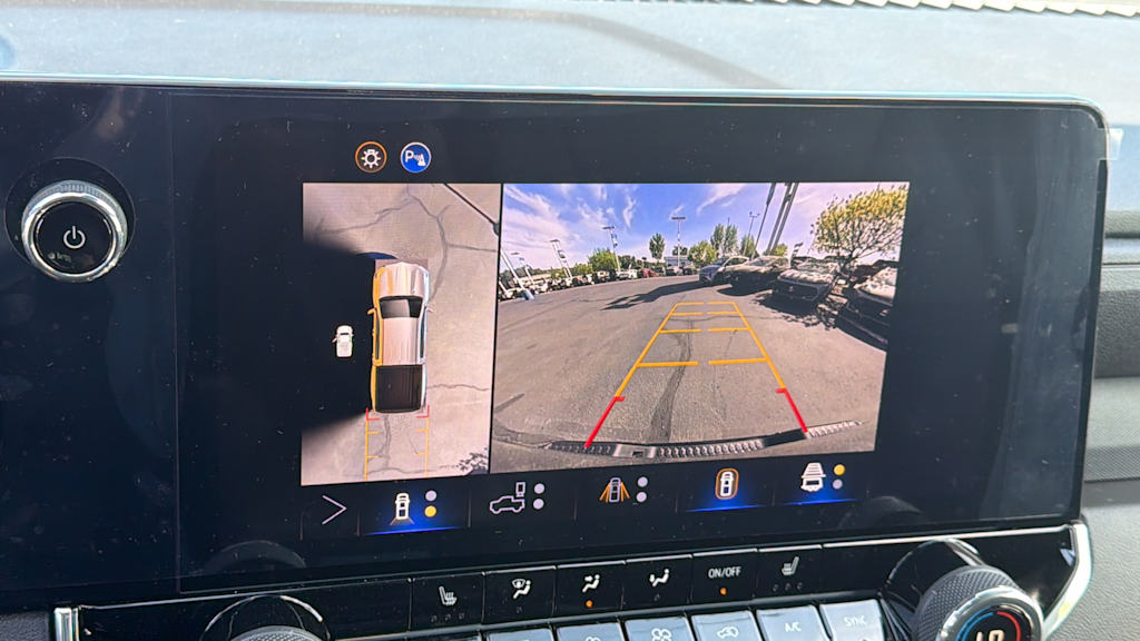 Thumbnail: 2026 Chevrolet Colorado - 24