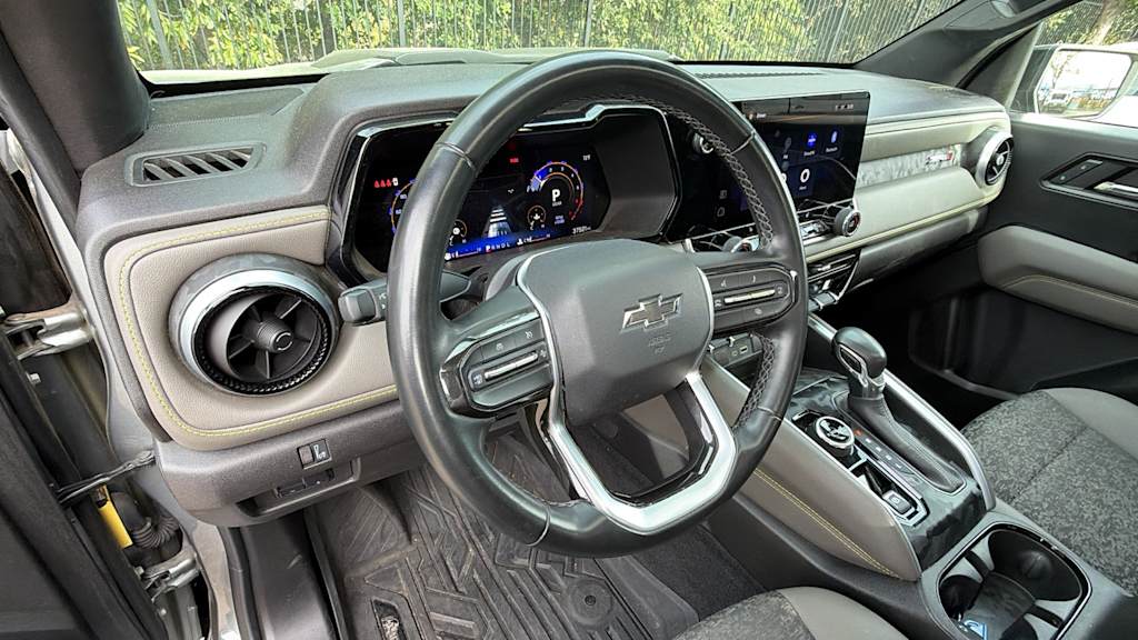 Thumbnail: 2024 Chevrolet Colorado - 2