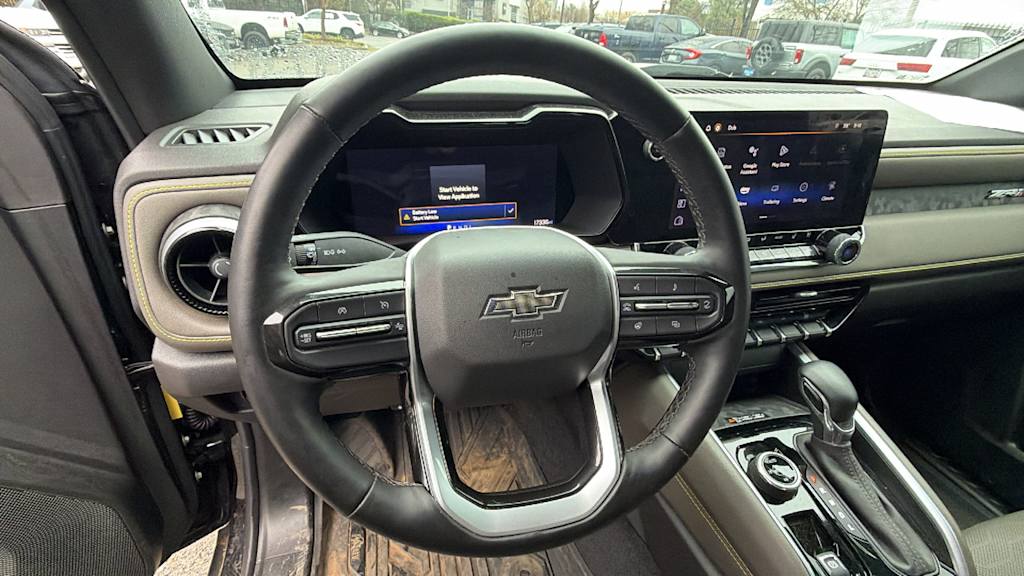 Thumbnail: 2024 Chevrolet Colorado - 9