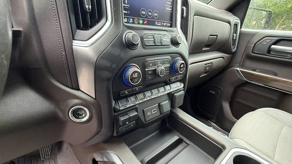 Thumbnail: 2021 Chevrolet Silverado 1500 - 12