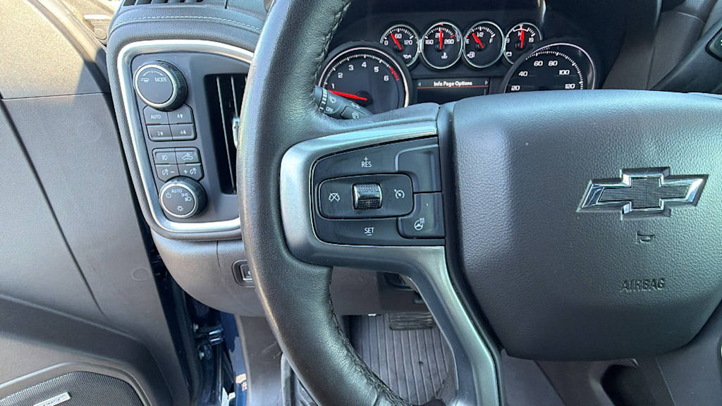 Thumbnail: 2021 Chevrolet Silverado 1500 - 25