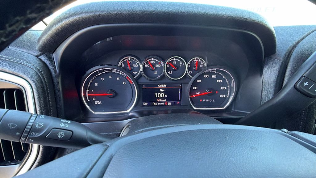 Thumbnail: 2021 Chevrolet Silverado 1500 - 16
