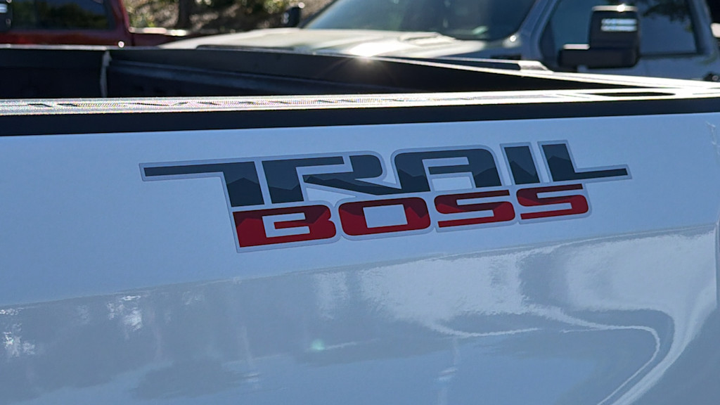 Thumbnail: 2021 Chevrolet Silverado 1500 - 7