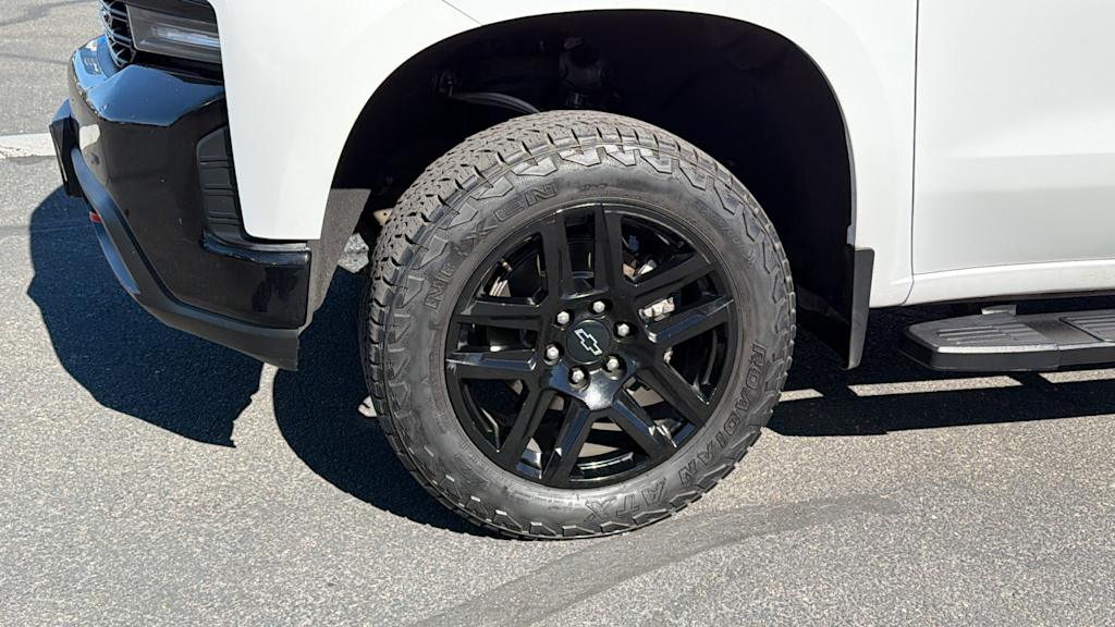 Thumbnail: 2021 Chevrolet Silverado 1500 - 8