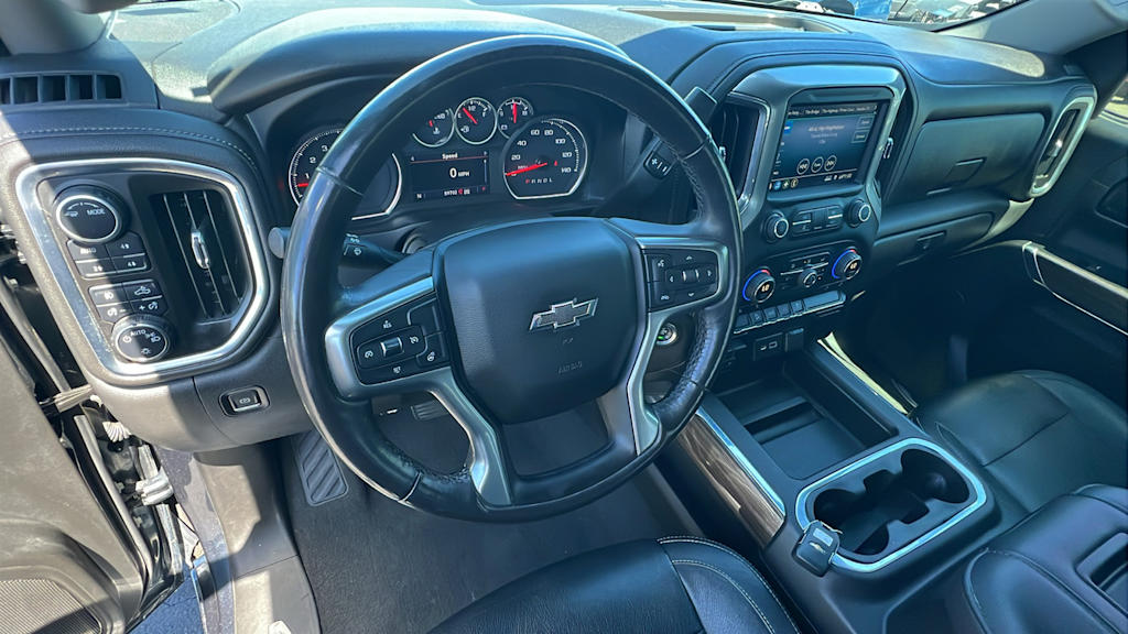 2021 Chevrolet Silverado 1500 LT 2