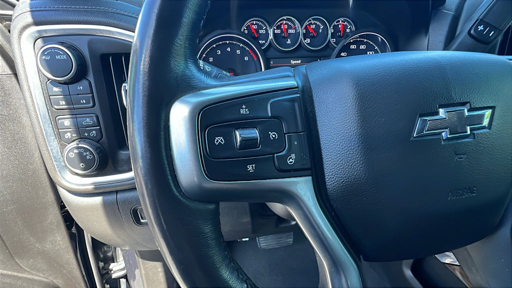 2021 Chevrolet Silverado 1500 LT 24