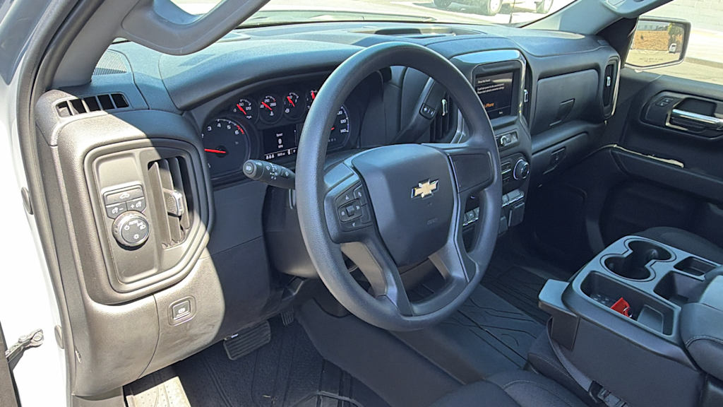 Thumbnail: 2024 Chevrolet Silverado 1500 - 2