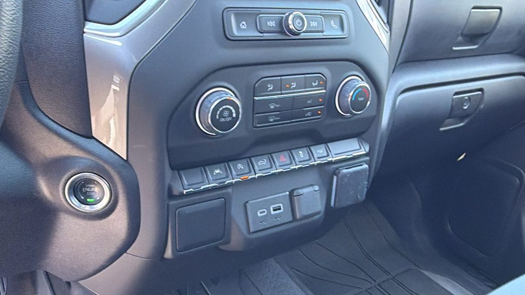 Thumbnail: 2024 Chevrolet Silverado 1500 - 15