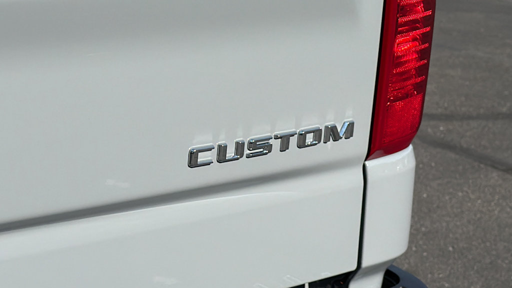Thumbnail: 2024 Chevrolet Silverado 1500 - 7