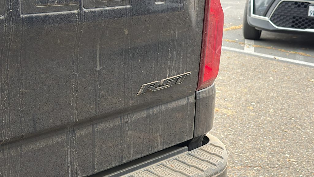 Thumbnail: 2024 Chevrolet Silverado 1500 - 7