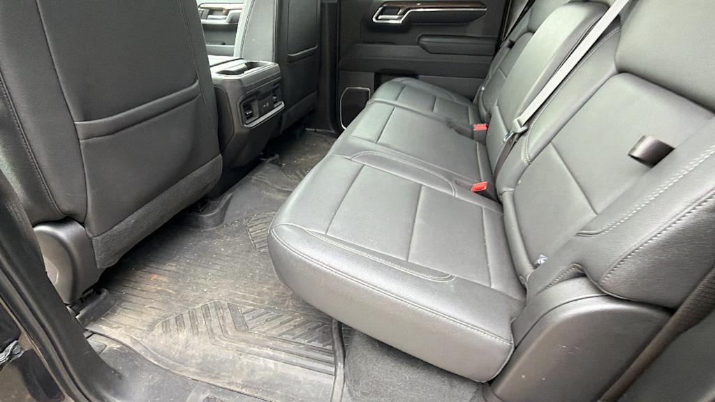 Thumbnail: 2024 Chevrolet Silverado 1500 - 11