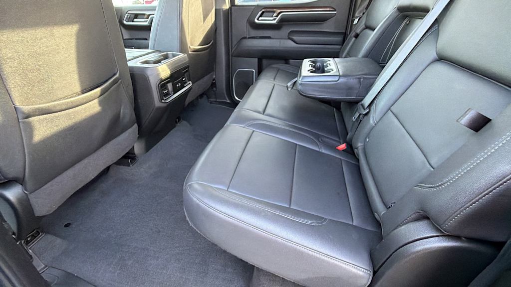 Thumbnail: 2022 Chevrolet Silverado 1500 - 27