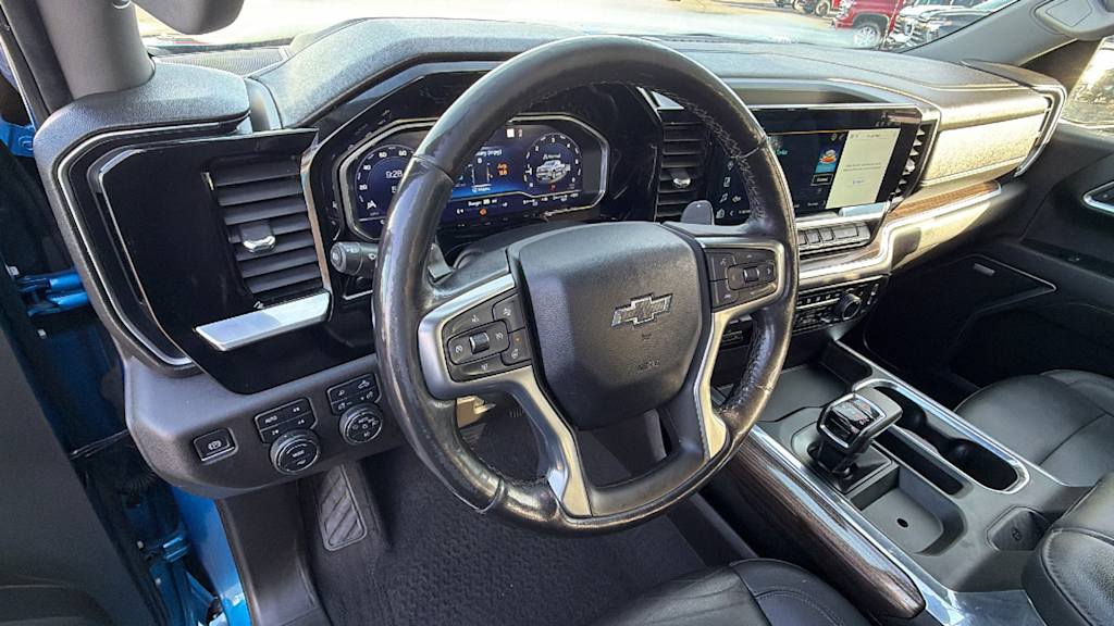 Thumbnail: 2022 Chevrolet Silverado 1500 - 2