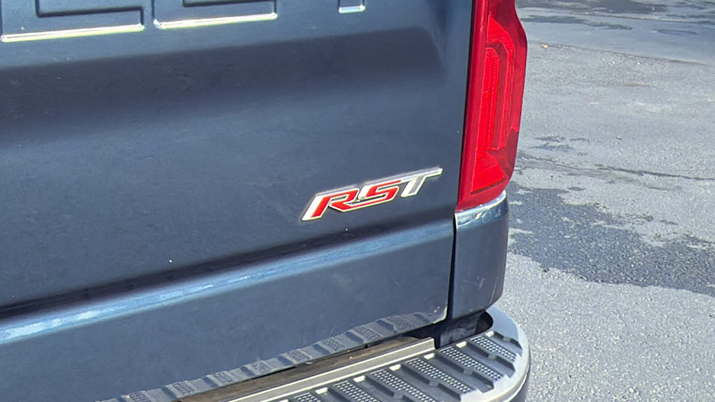 Thumbnail: 2022 Chevrolet Silverado 1500 - 7