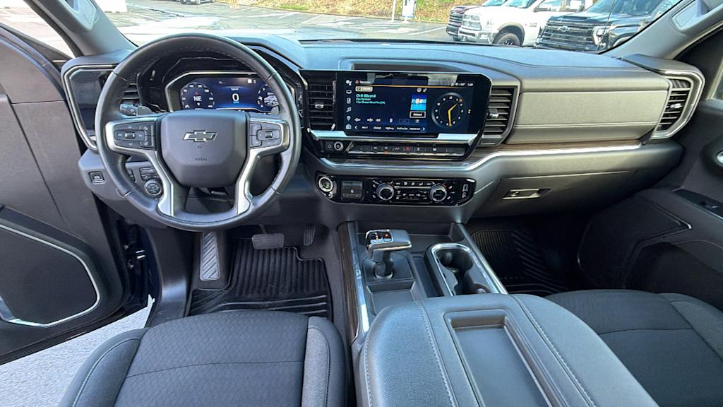 Thumbnail: 2022 Chevrolet Silverado 1500 - 12