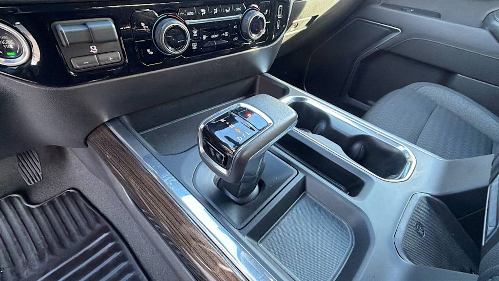 Thumbnail: 2022 Chevrolet Silverado 1500 - 14