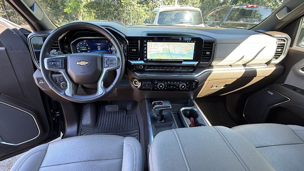 Thumbnail: 2024 Chevrolet Silverado 1500 - 10