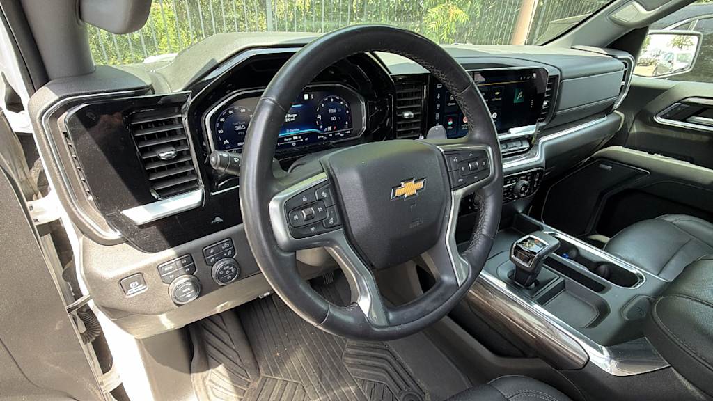Thumbnail: 2022 Chevrolet Silverado 1500 - 2