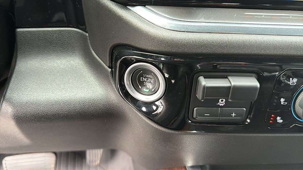 Thumbnail: 2023 Chevrolet Silverado 1500 - 24