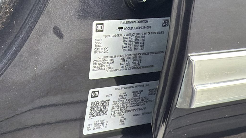 Thumbnail: 2023 Chevrolet Silverado 1500 - 17