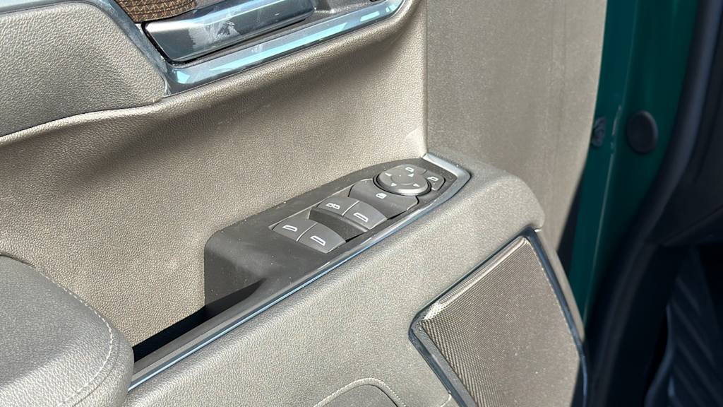 Thumbnail: 2026 Chevrolet Silverado 1500 - 27