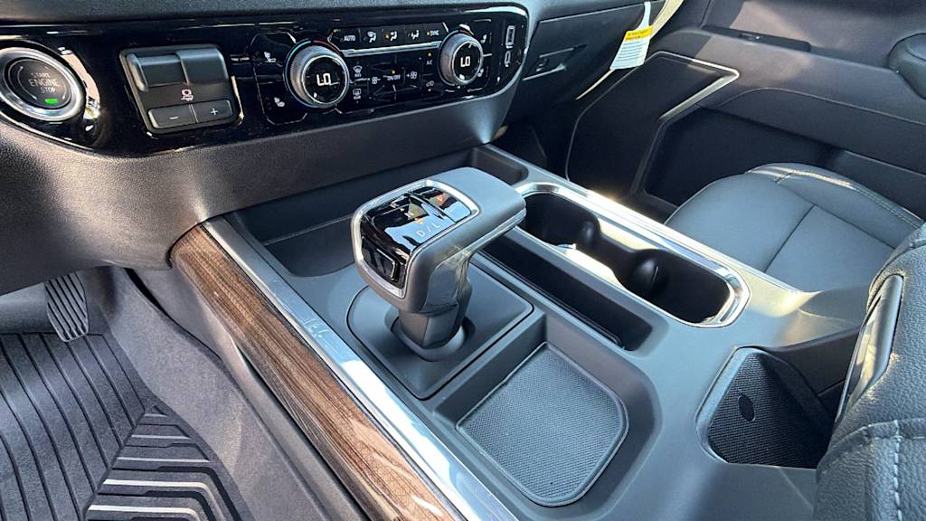 Thumbnail: 2026 Chevrolet Silverado 1500 - 14