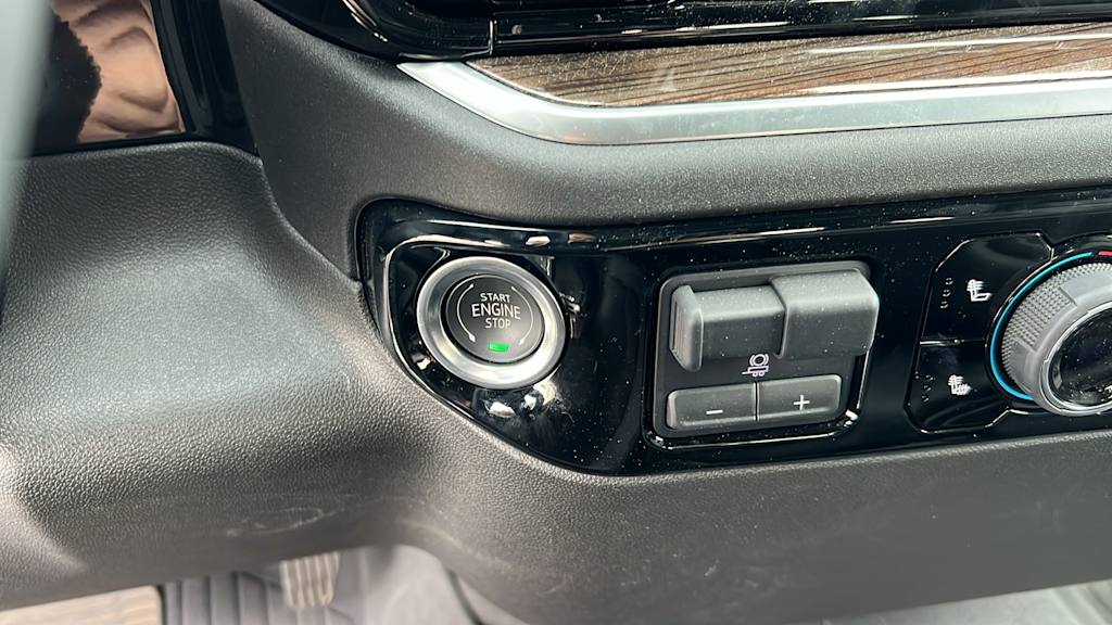 Thumbnail: 2025 Chevrolet Silverado 1500 - 25