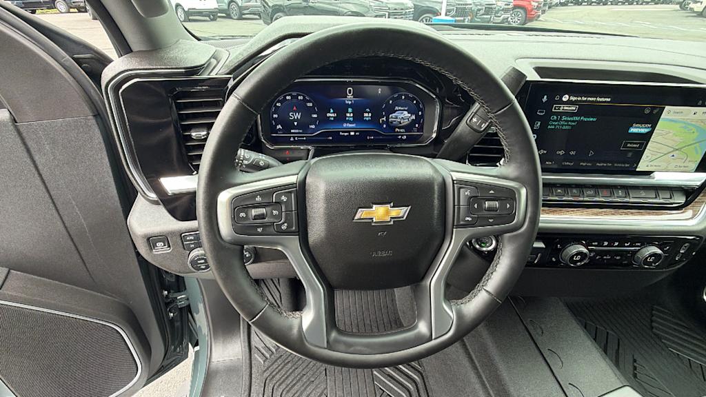 Thumbnail: 2025 Chevrolet Silverado 1500 - 13