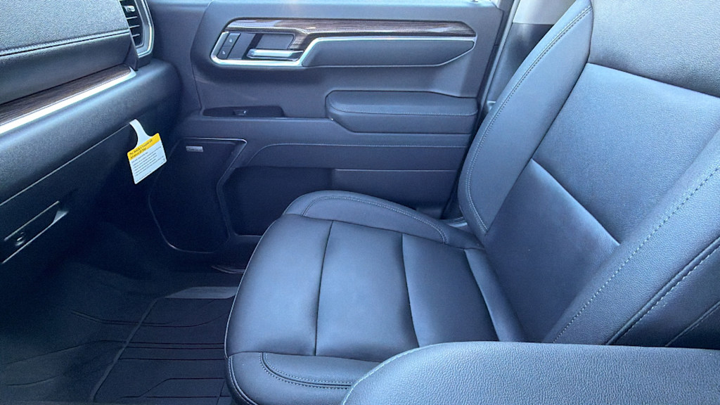 Thumbnail: 2026 Chevrolet Silverado 1500 - 11