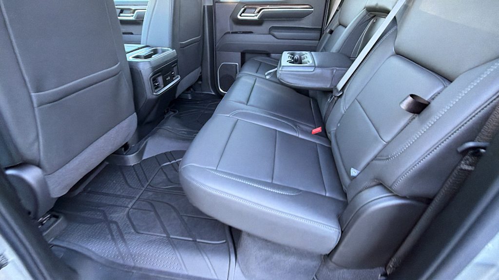 Thumbnail: 2026 Chevrolet Silverado 1500 - 28