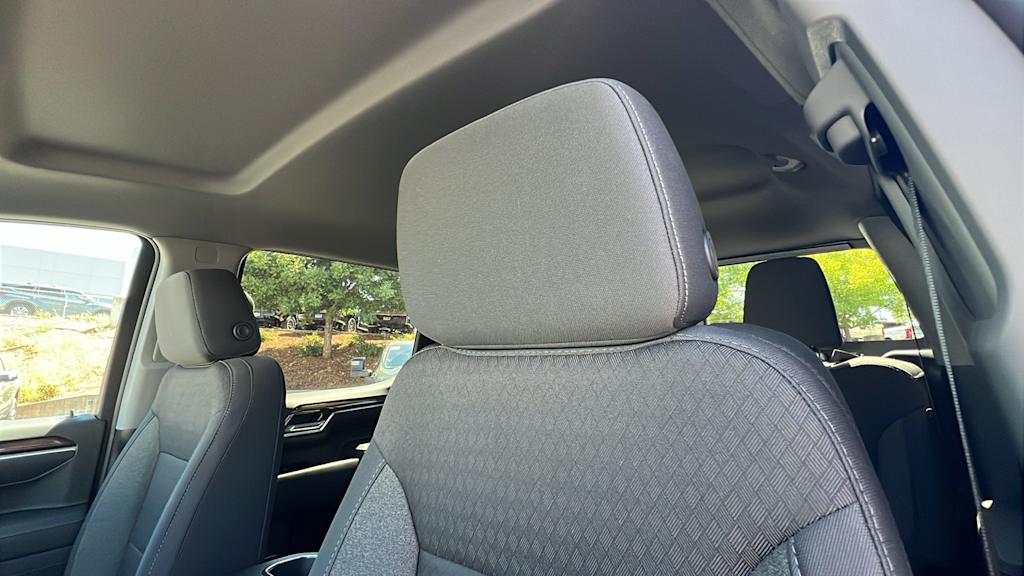 Thumbnail: 2026 Chevrolet Silverado 1500 - 8