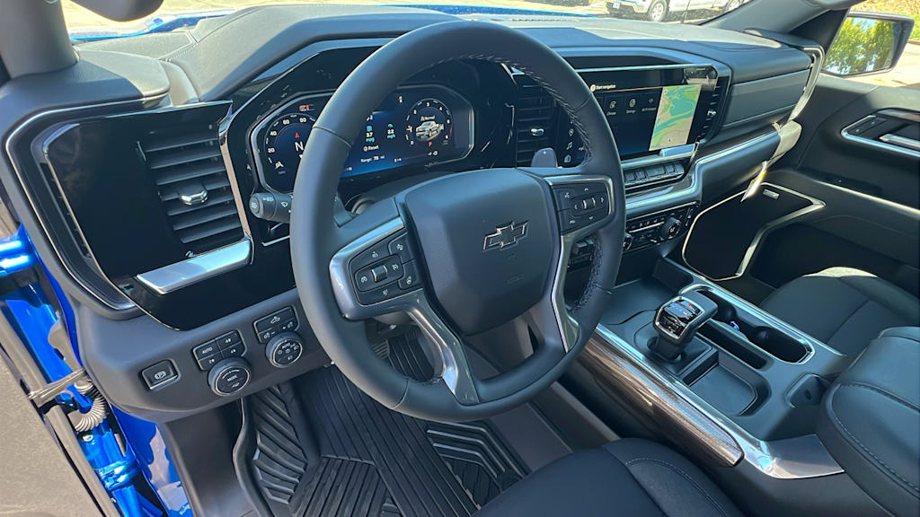 Thumbnail: 2026 Chevrolet Silverado 1500 - 2