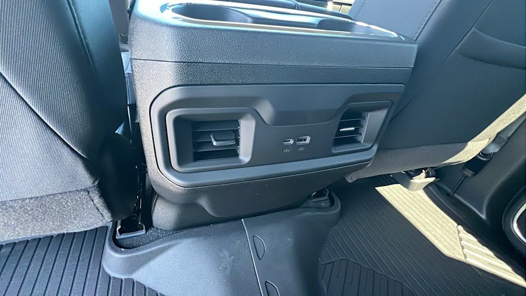 Thumbnail: 2026 Chevrolet Silverado 1500 - 28