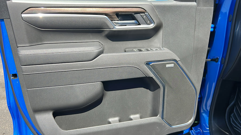 Thumbnail: 2026 Chevrolet Silverado 1500 - 26