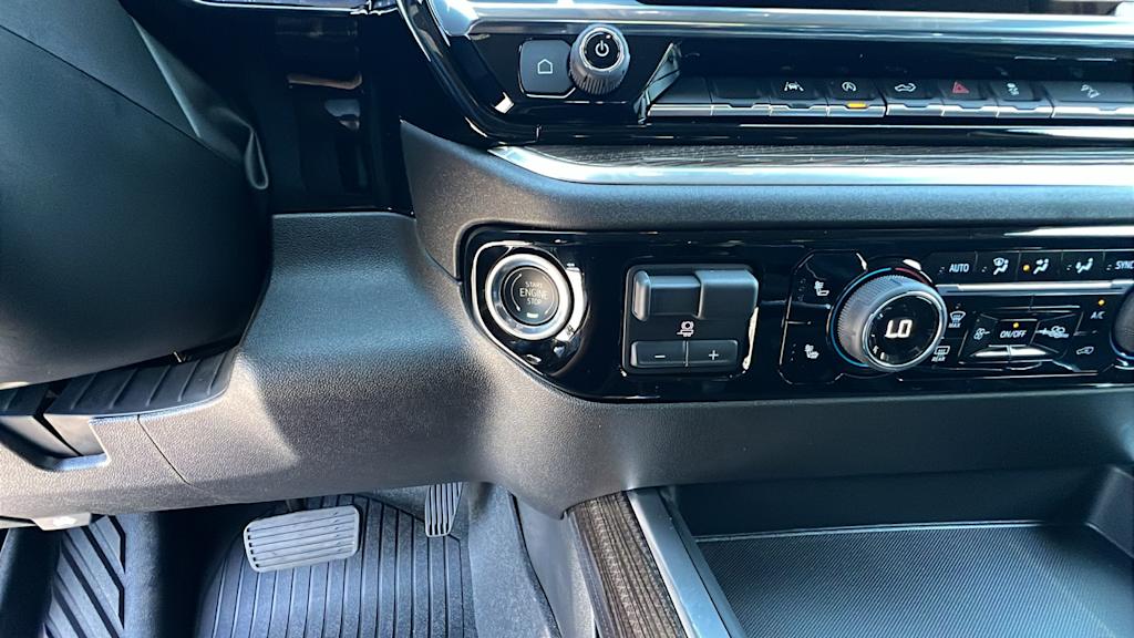 Thumbnail: 2026 Chevrolet Silverado 1500 - 23