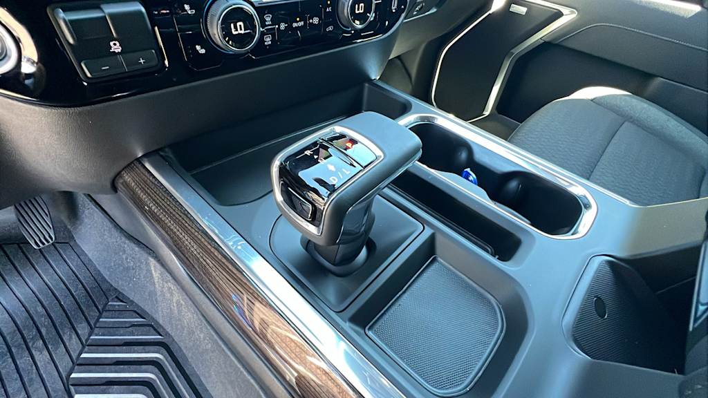 Thumbnail: 2026 Chevrolet Silverado 1500 - 12