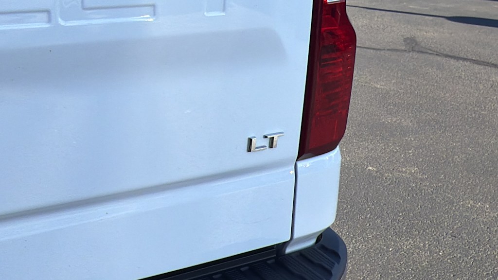 Thumbnail: 2021 Chevrolet Silverado 1500 - 30