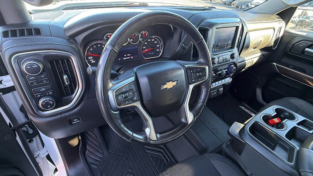 Thumbnail: 2021 Chevrolet Silverado 1500 - 2