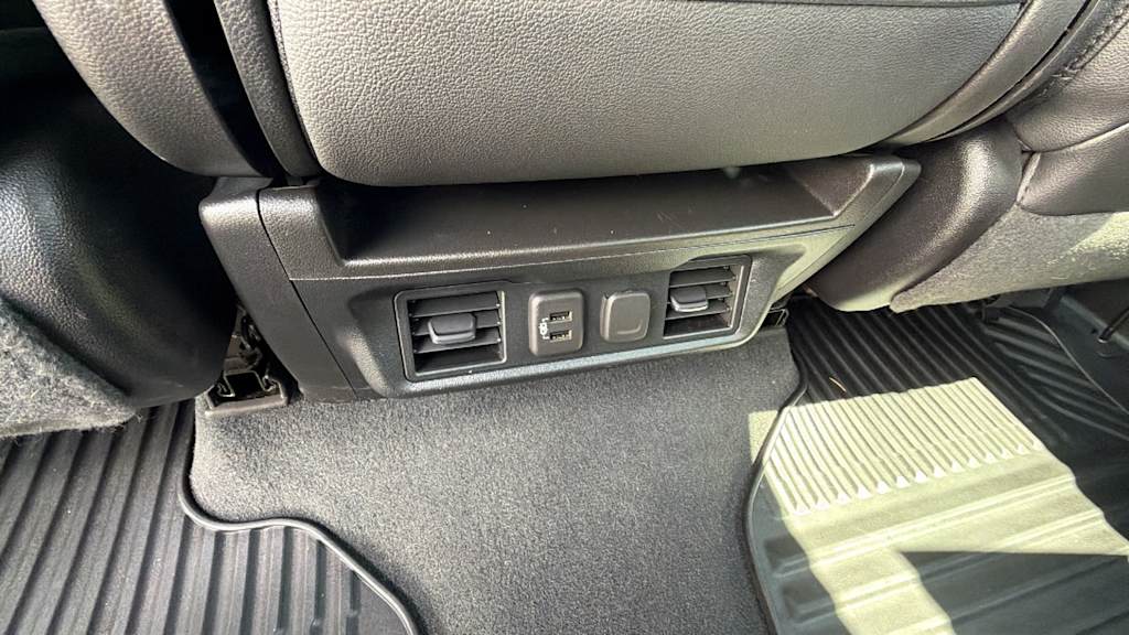 Thumbnail: 2019 Chevrolet Silverado 1500 - 29
