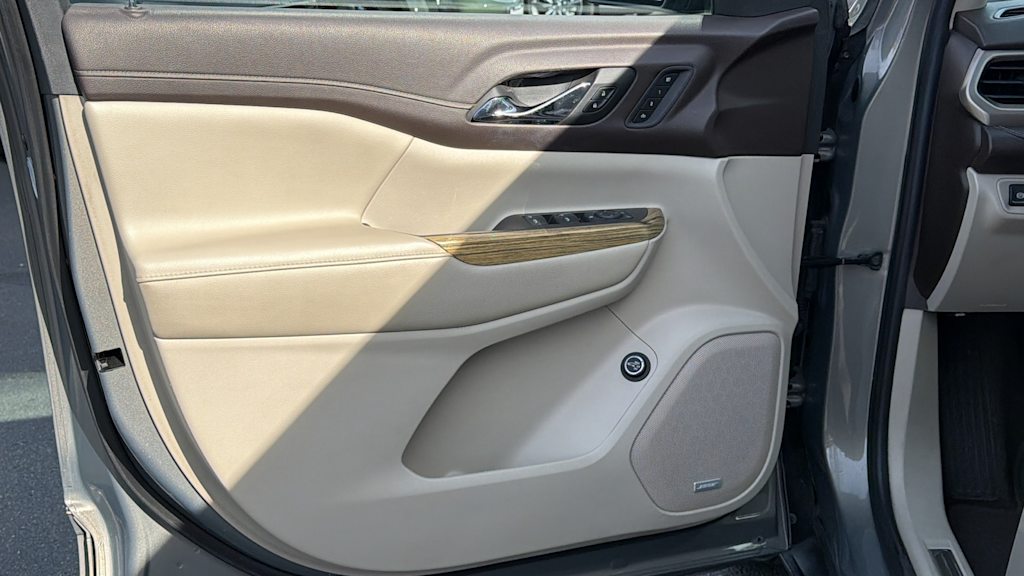 Thumbnail: 2019 GMC Acadia - 28