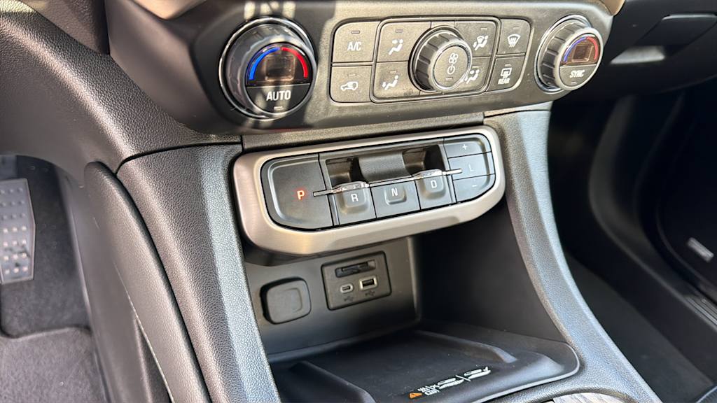 Thumbnail: 2023 GMC Acadia - 20