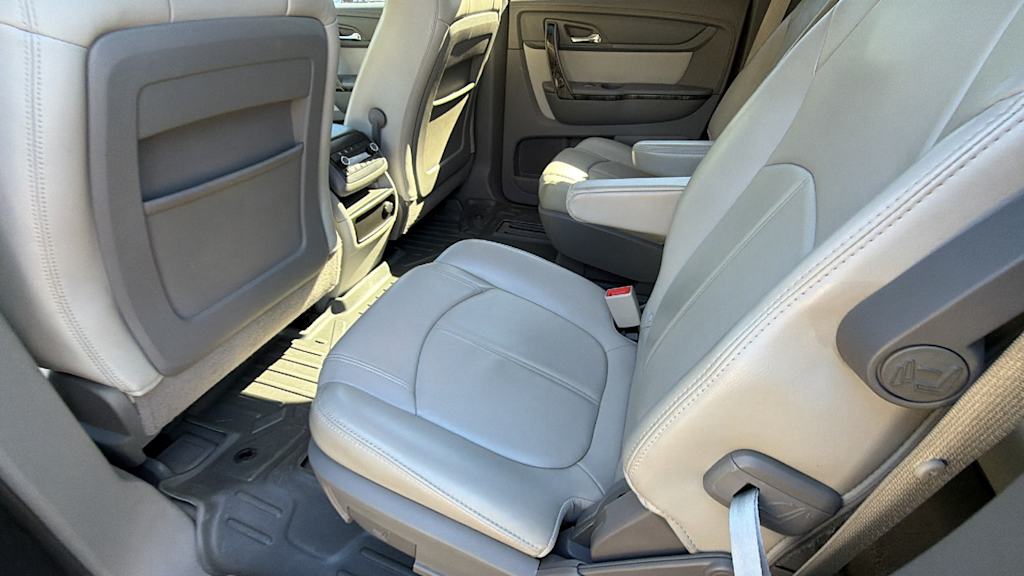 Thumbnail: 2013 GMC Acadia - 11