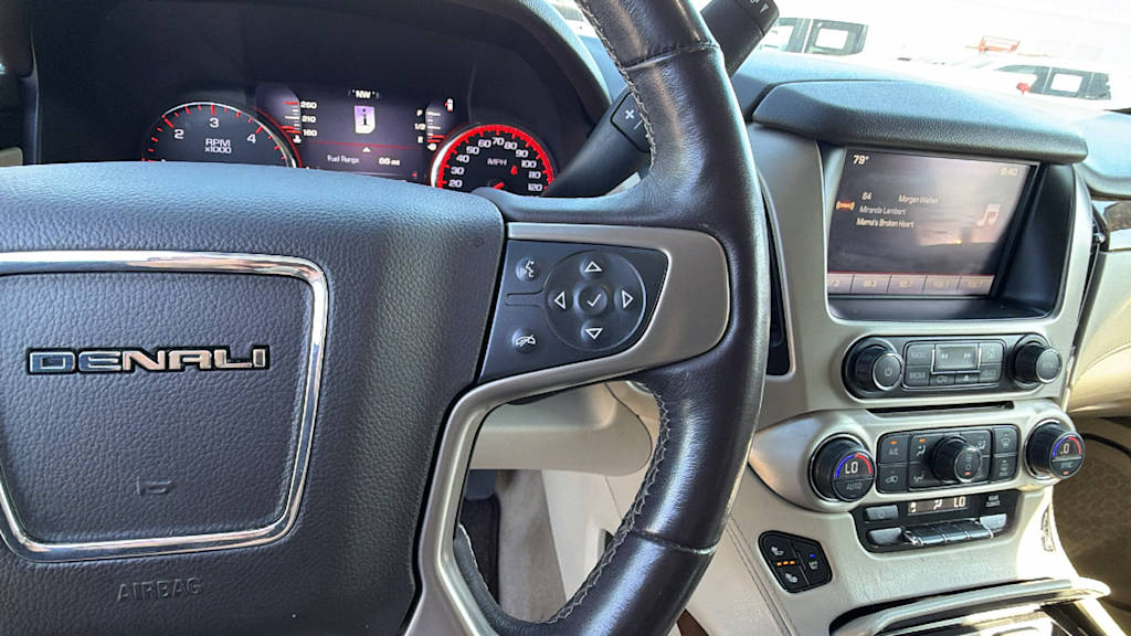 Thumbnail: 2016 GMC Yukon - 26